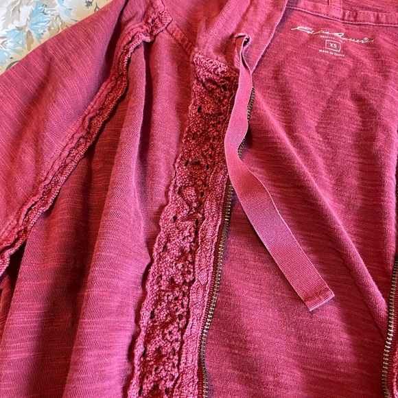 Eddie Bauer Sweatshirt - Picture 3 of 4